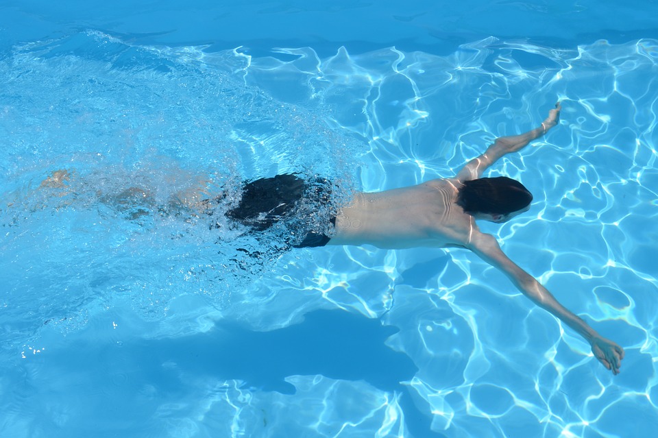 physical benefits of swimming low impact