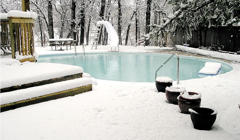 Keeping your pool open during winter
