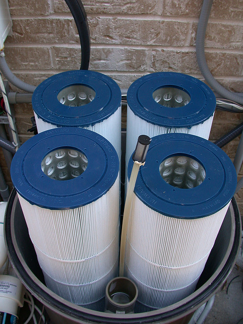 cartridge pool filter filtration area