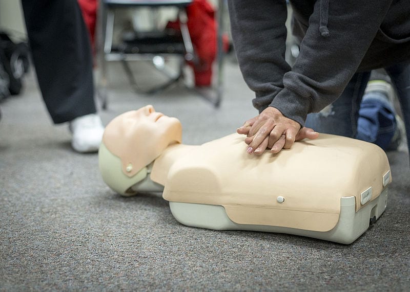 water safety tips learn cpr water safety tips for parents