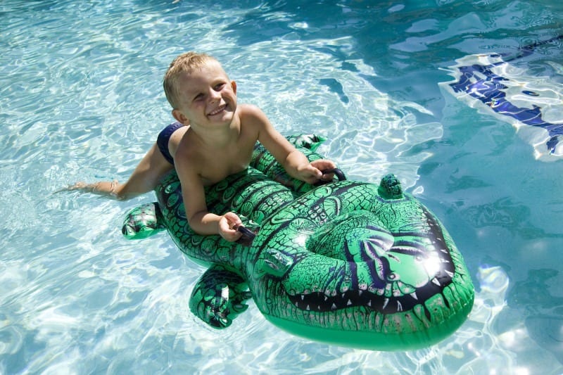 Croc Wrestling | swimming pool games for kids | swimming pool party games