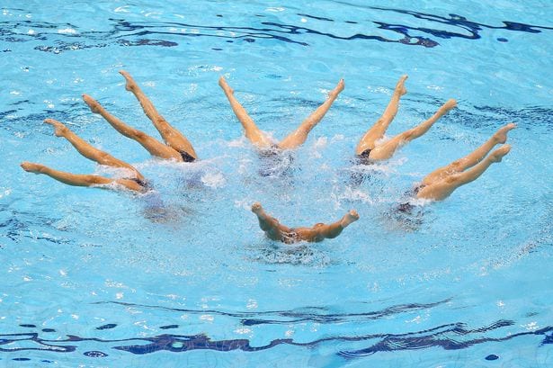 splash dance | swimming pool games for kids | swimming pool party games